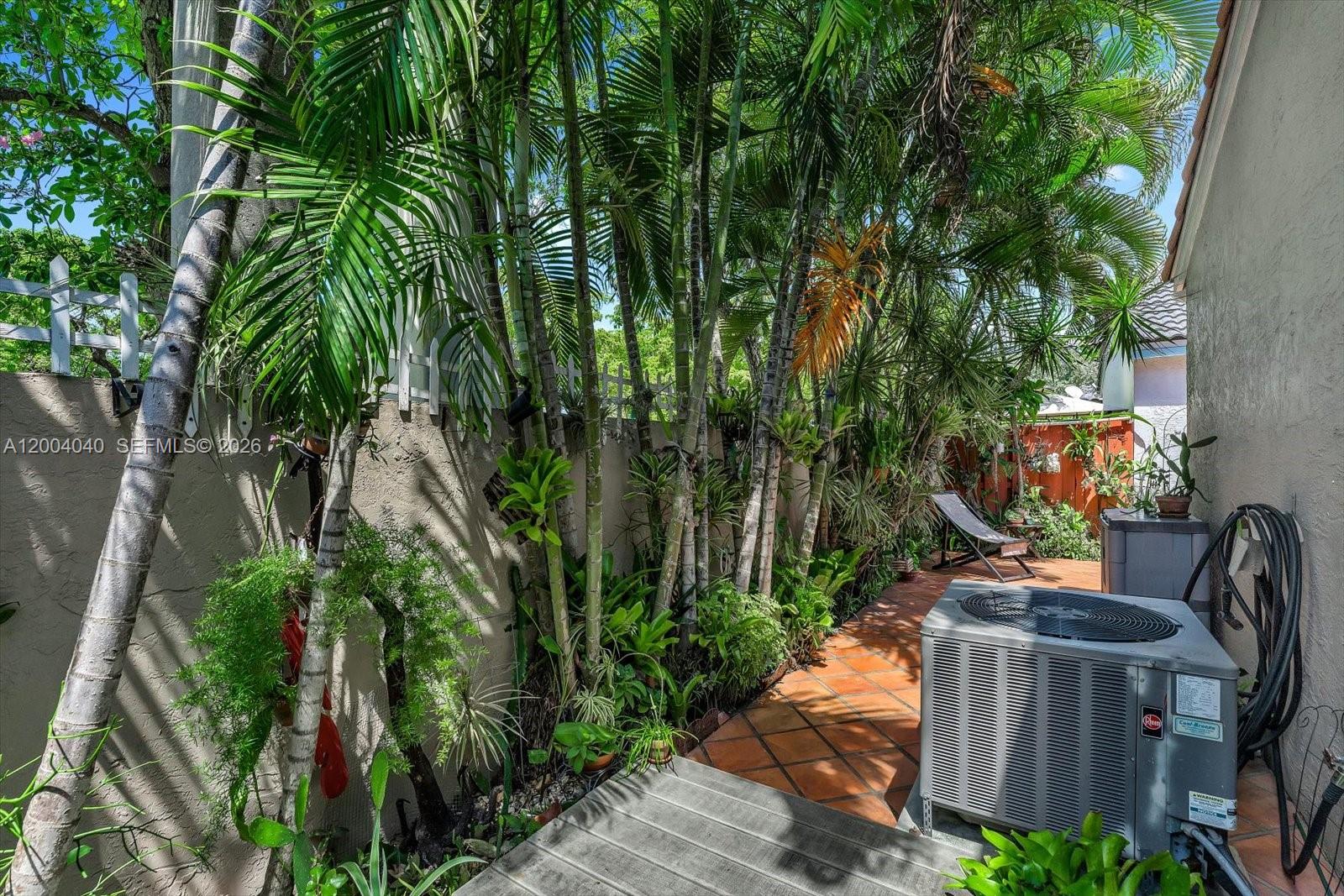 POINCIANA AT CHESTNUT RAN - Residential