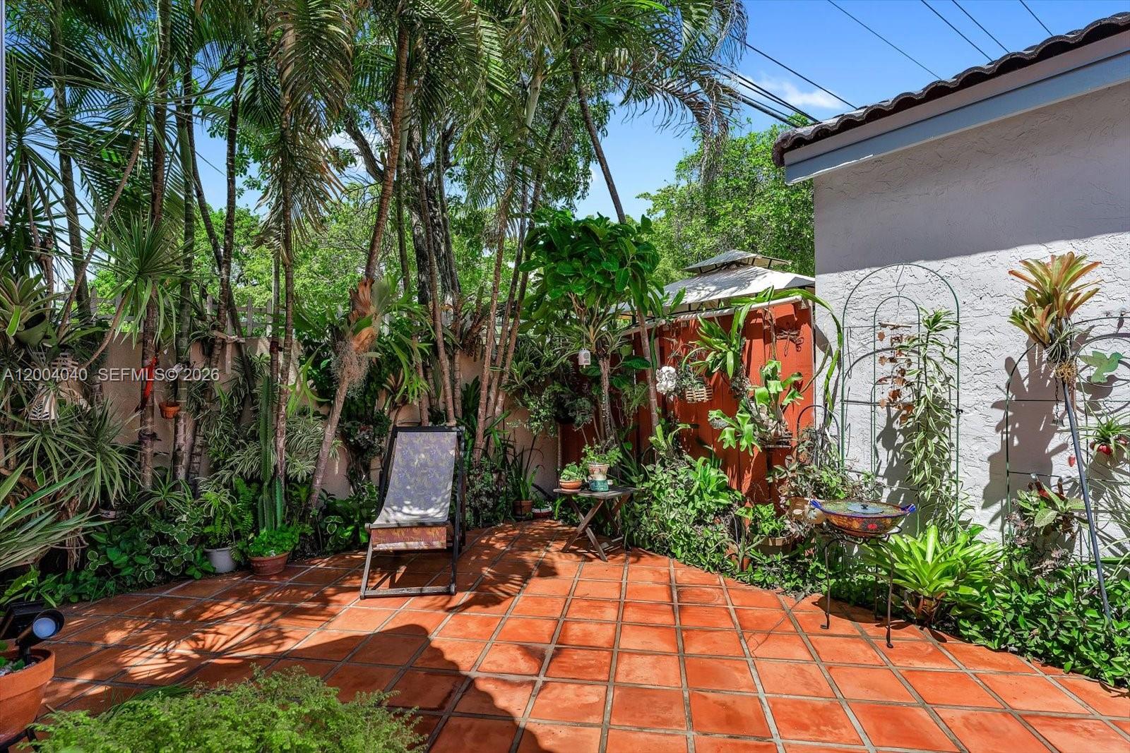 POINCIANA AT CHESTNUT RAN - Residential