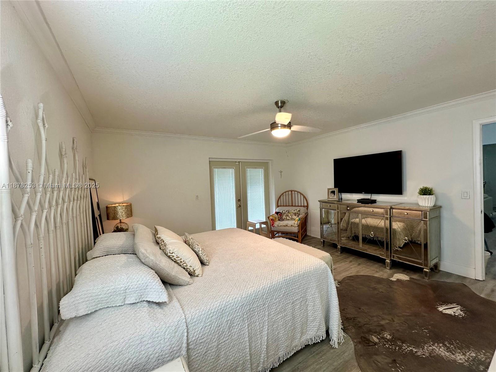 SANDALFOOT COVE SEC 12 - Residential