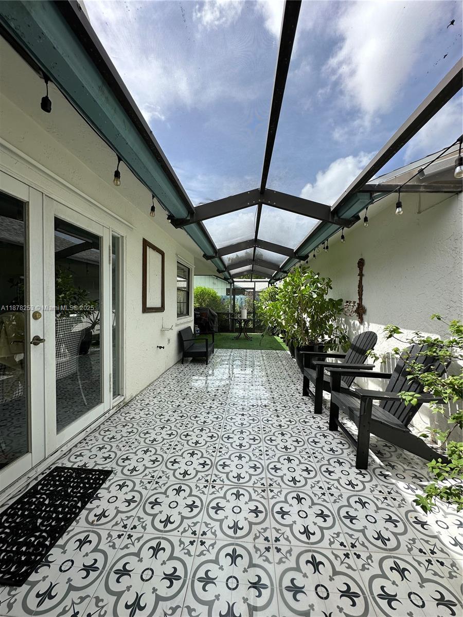 SANDALFOOT COVE SEC 12 - Residential