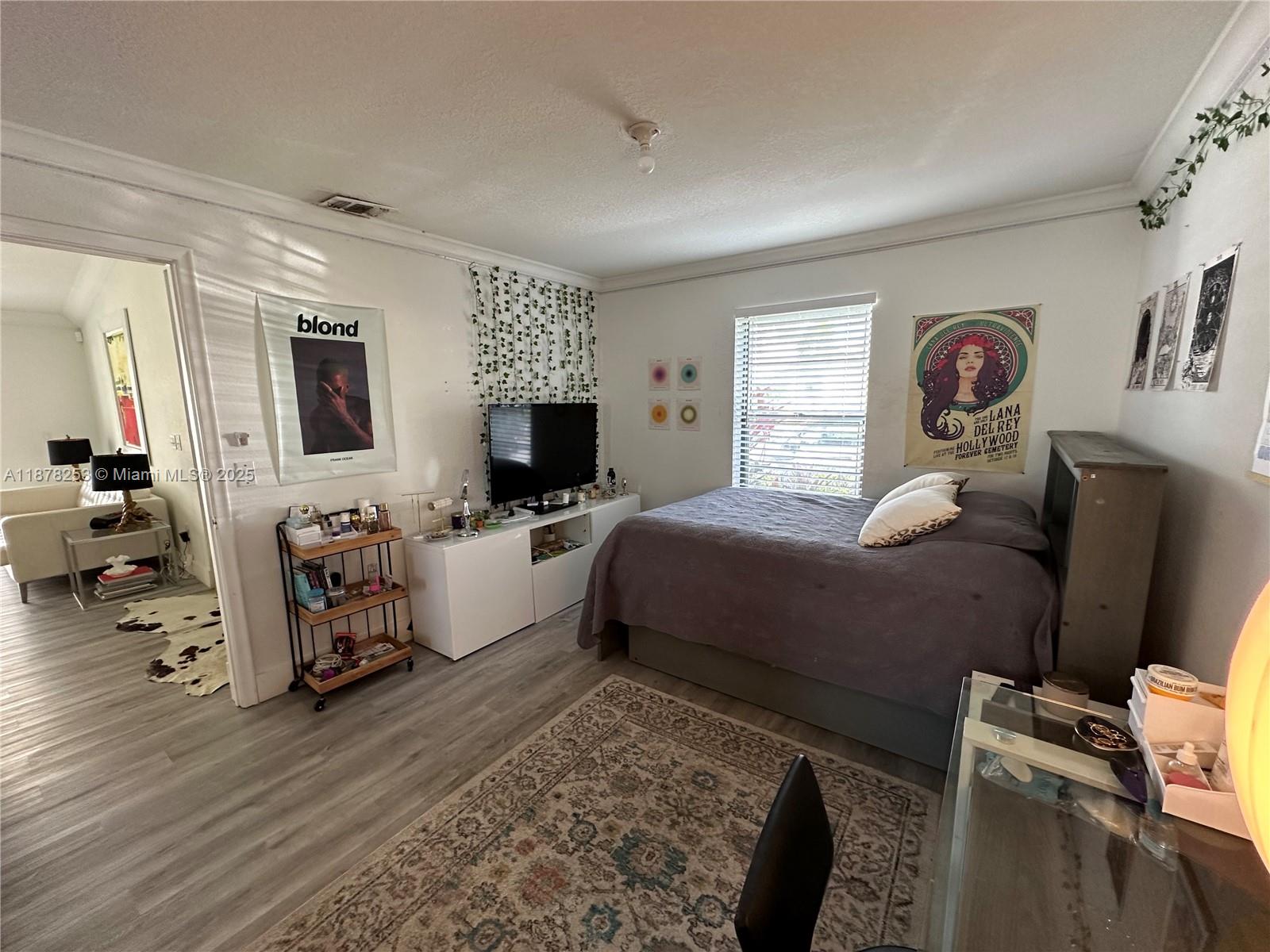 SANDALFOOT COVE SEC 12 - Residential