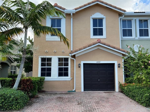 Photo of 1444 SE 24th Ter, Homestead, FL 33035 (MLS # A12085738)