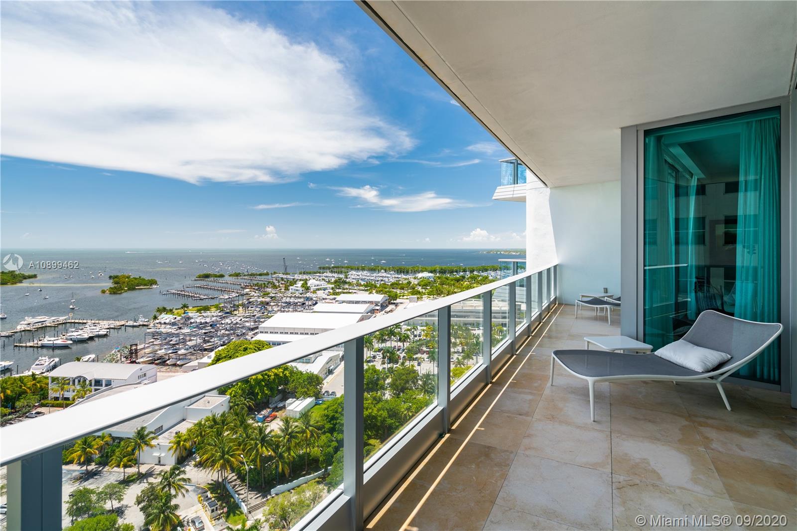 GROVENOR HOUSE CONDO - Residential