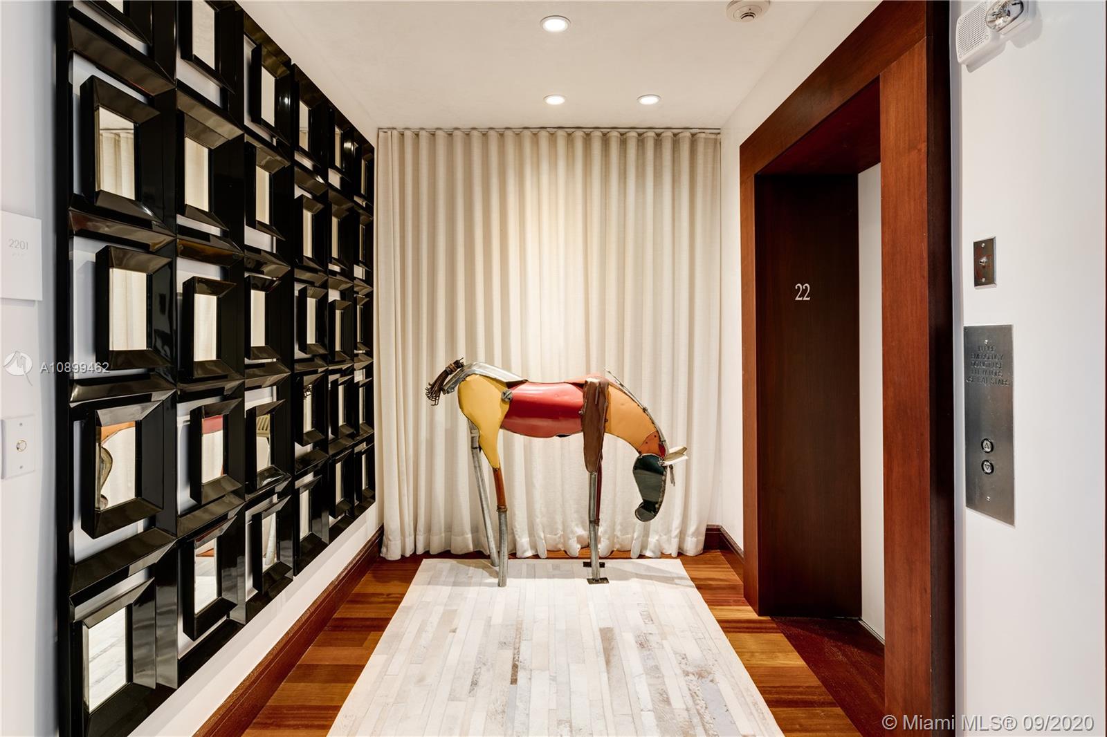 GROVENOR HOUSE CONDO - Residential