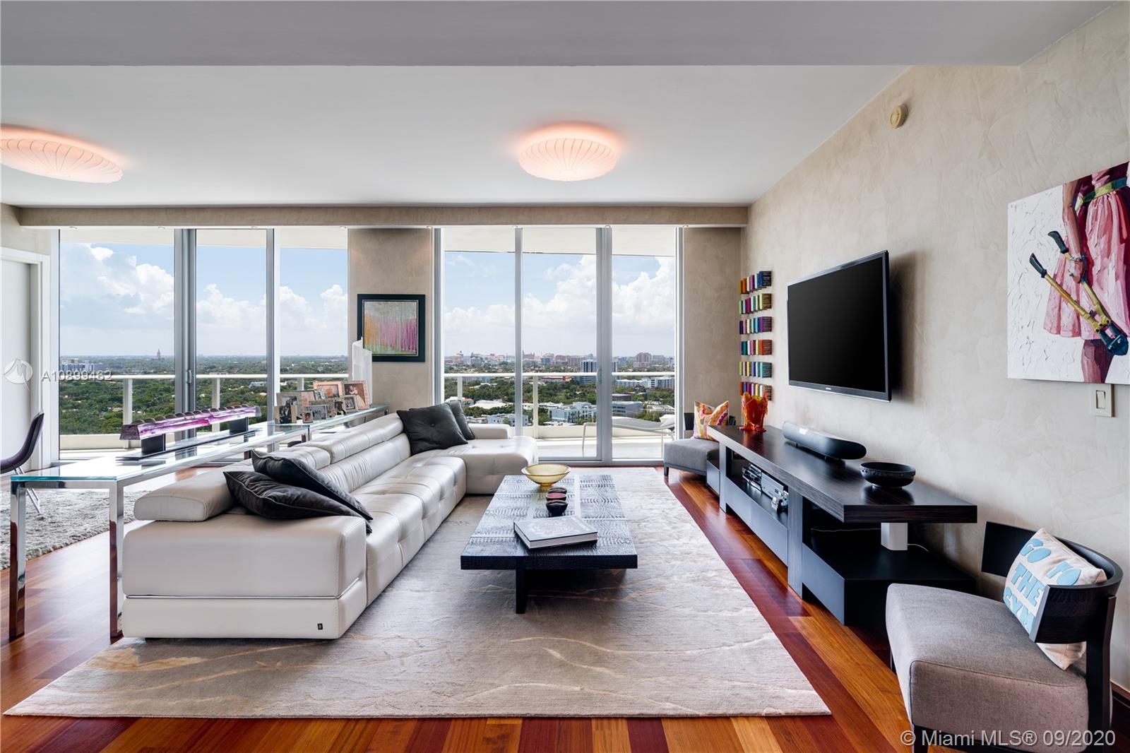 GROVENOR HOUSE CONDO - Residential