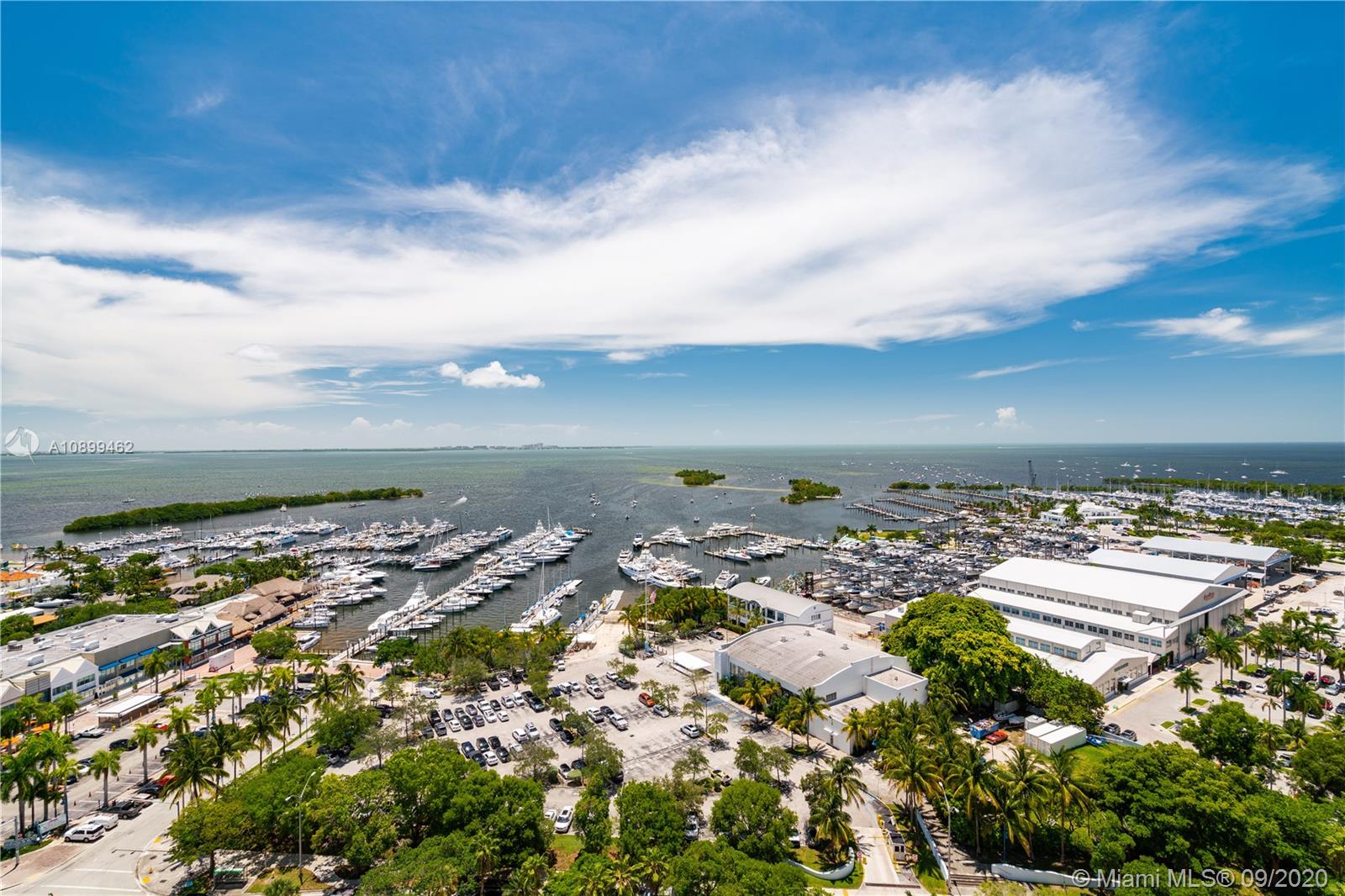 GROVENOR HOUSE CONDO - Residential