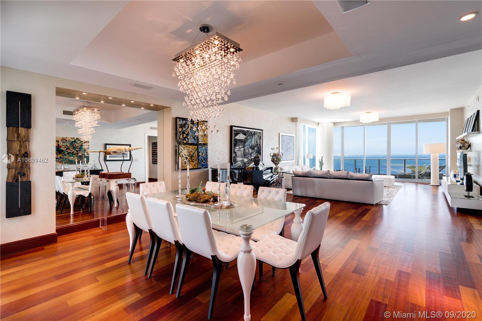 GROVENOR HOUSE CONDO - Residential