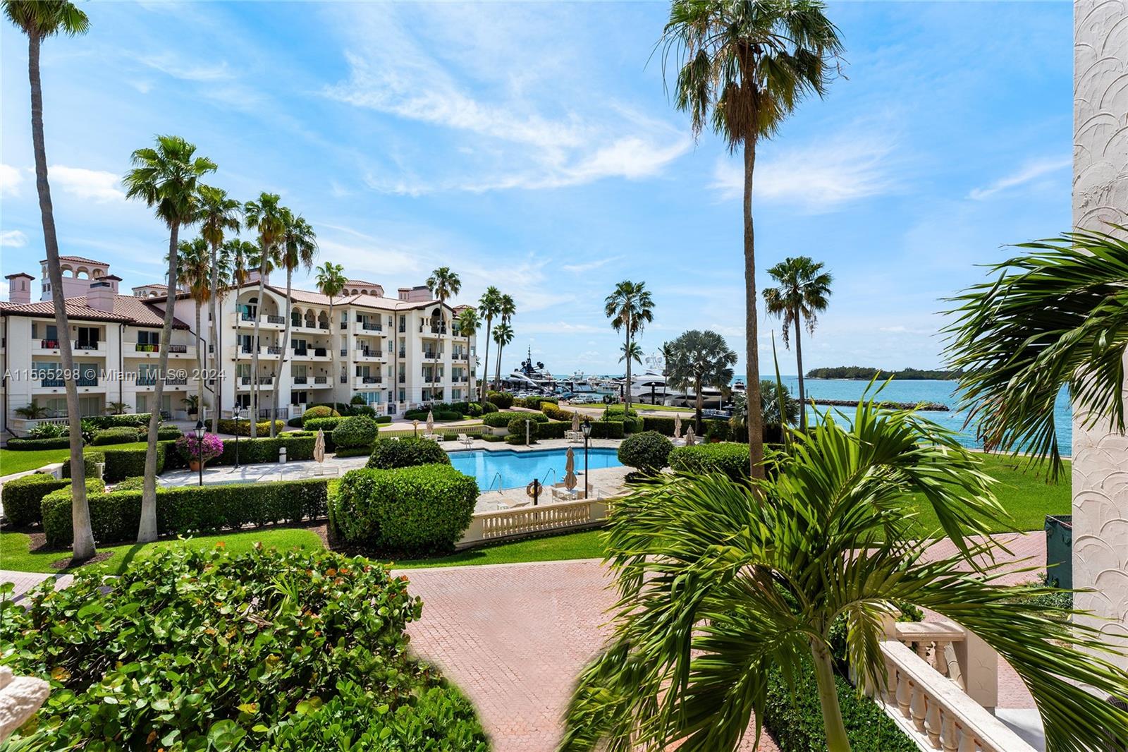 2221 Fisher Island Dr 3201