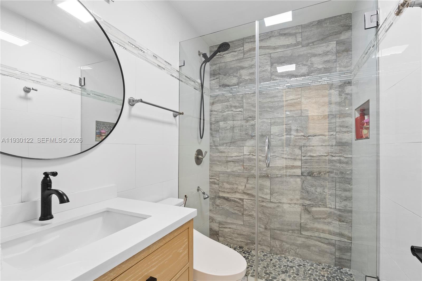 LAKEWOOD ON THE GREEN - Residential