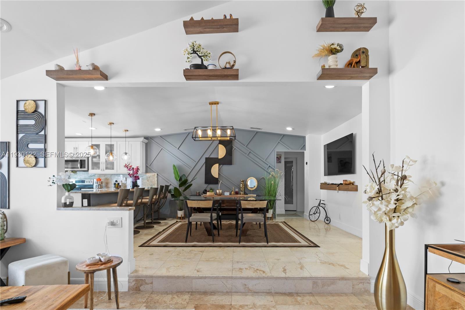 LAKEWOOD ON THE GREEN SEC - Residential