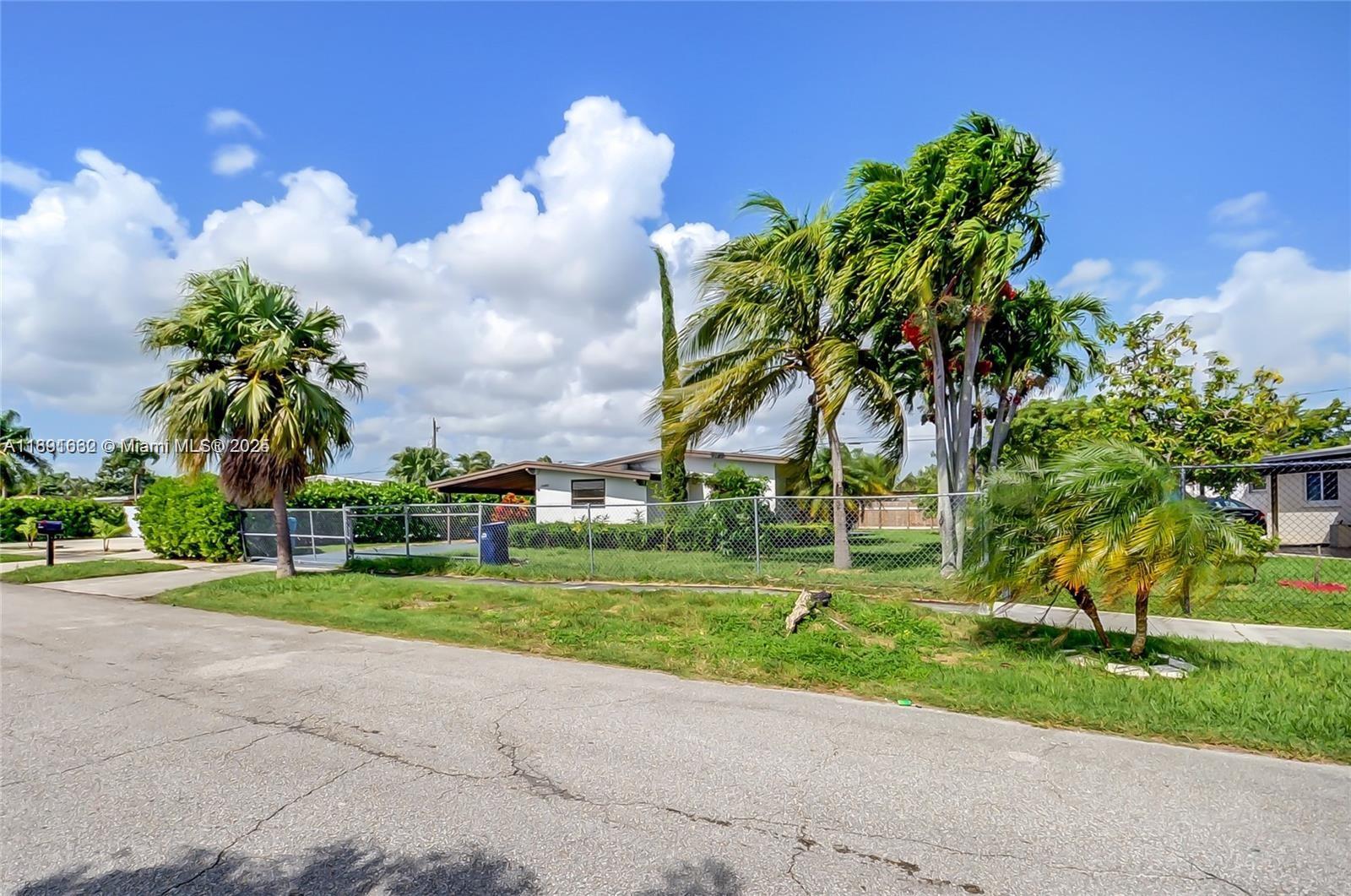 LEISURE CITY SEC 3 - Residential