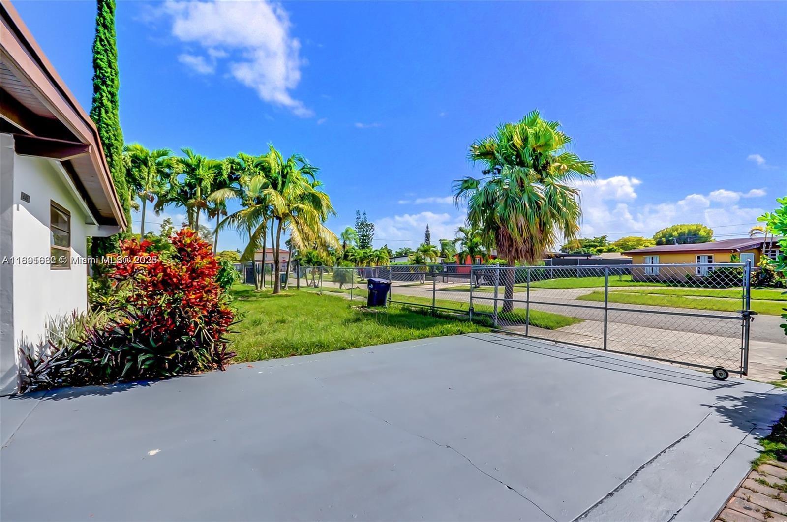 LEISURE CITY SEC 3 - Residential