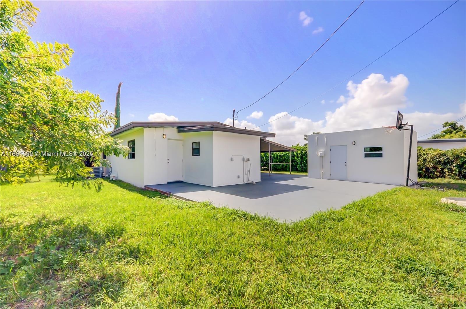 LEISURE CITY SEC 3 - Residential