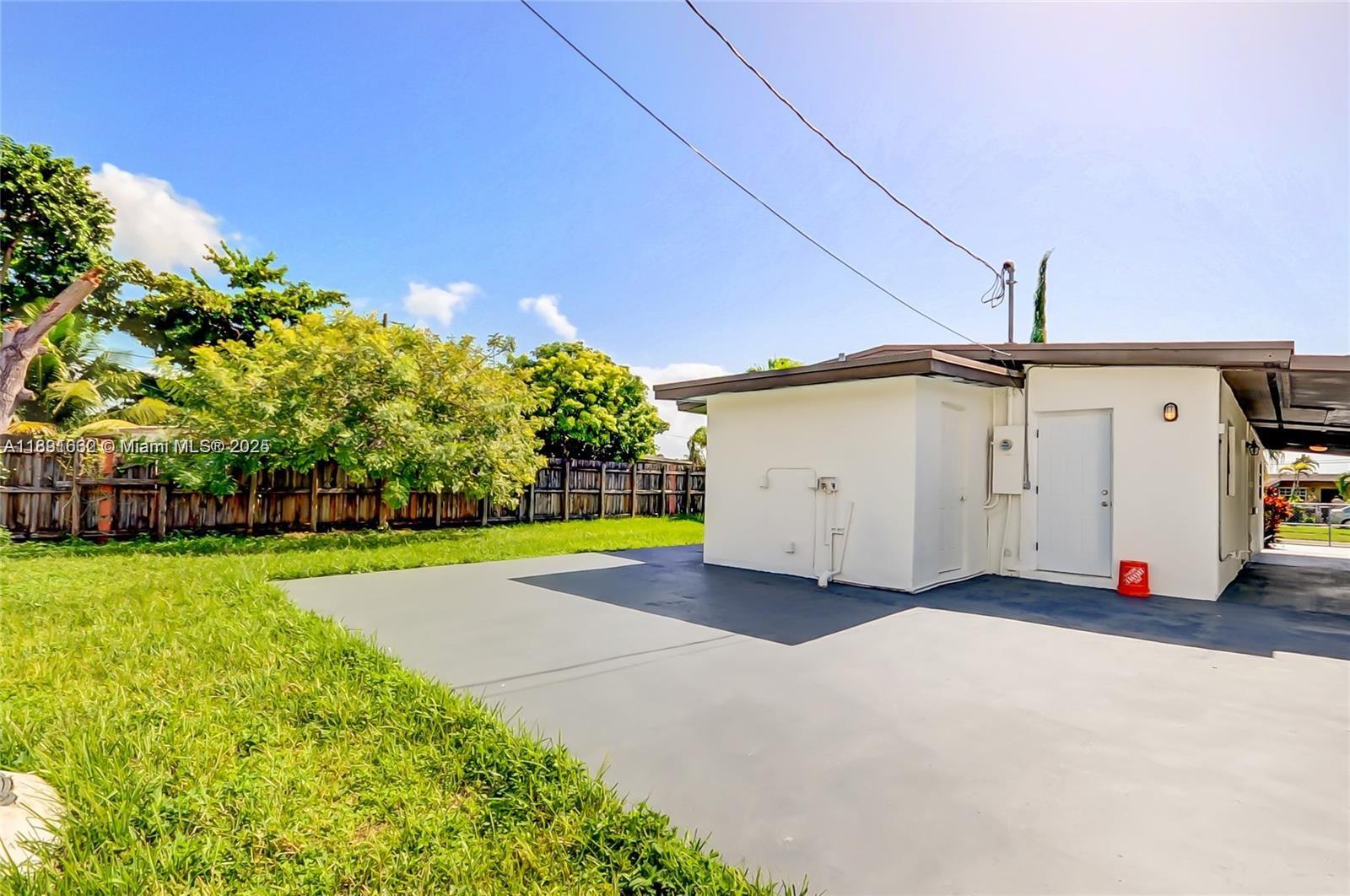 LEISURE CITY SEC 3 - Residential