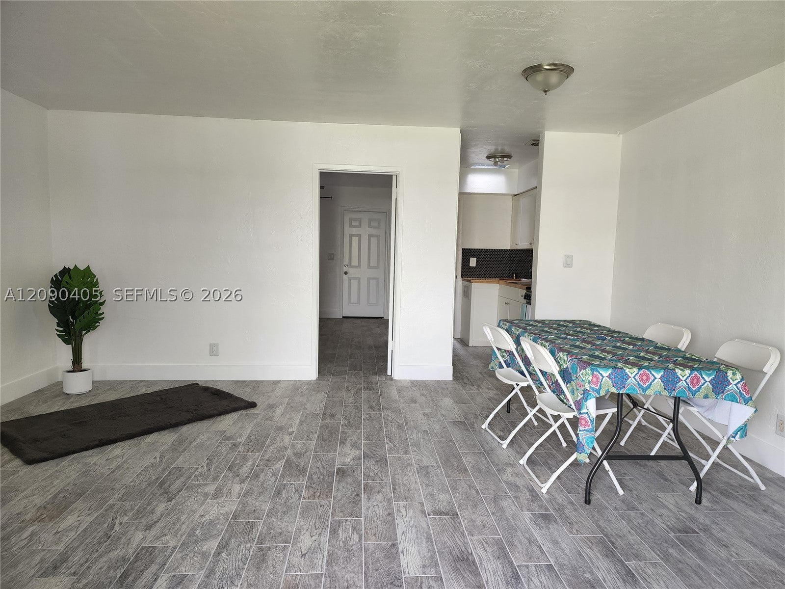2901 Polk St 2