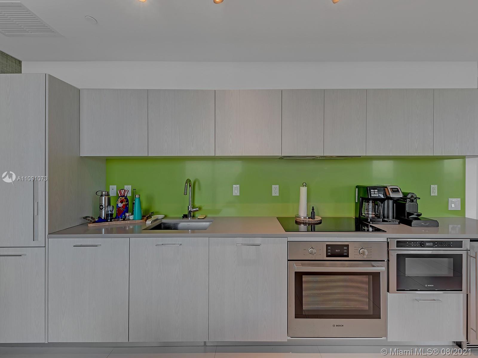 PARAISO BAYVIEWS CONDO - Residential Lease