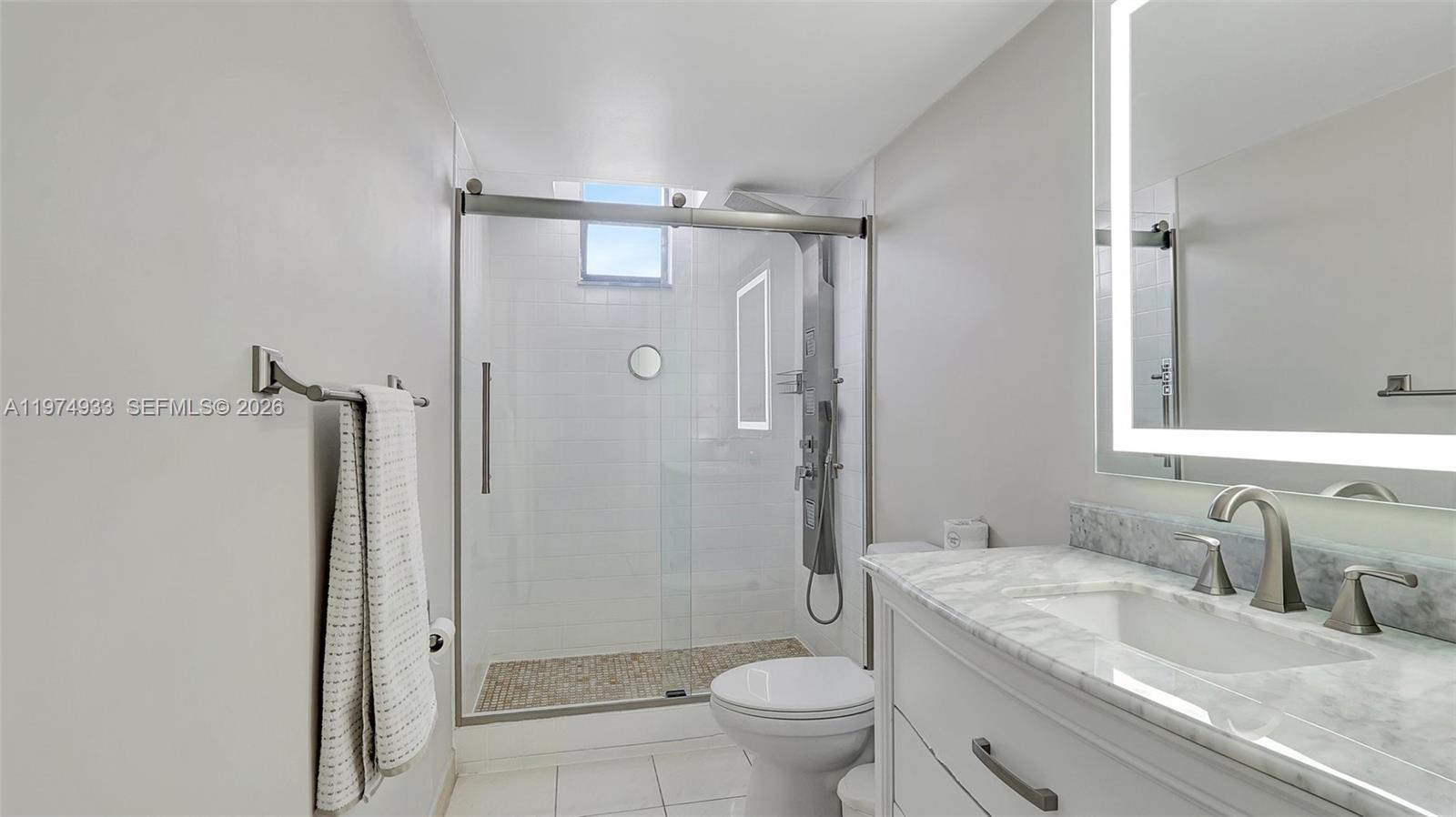 OLYMPUS CONDO PHASE - Residential