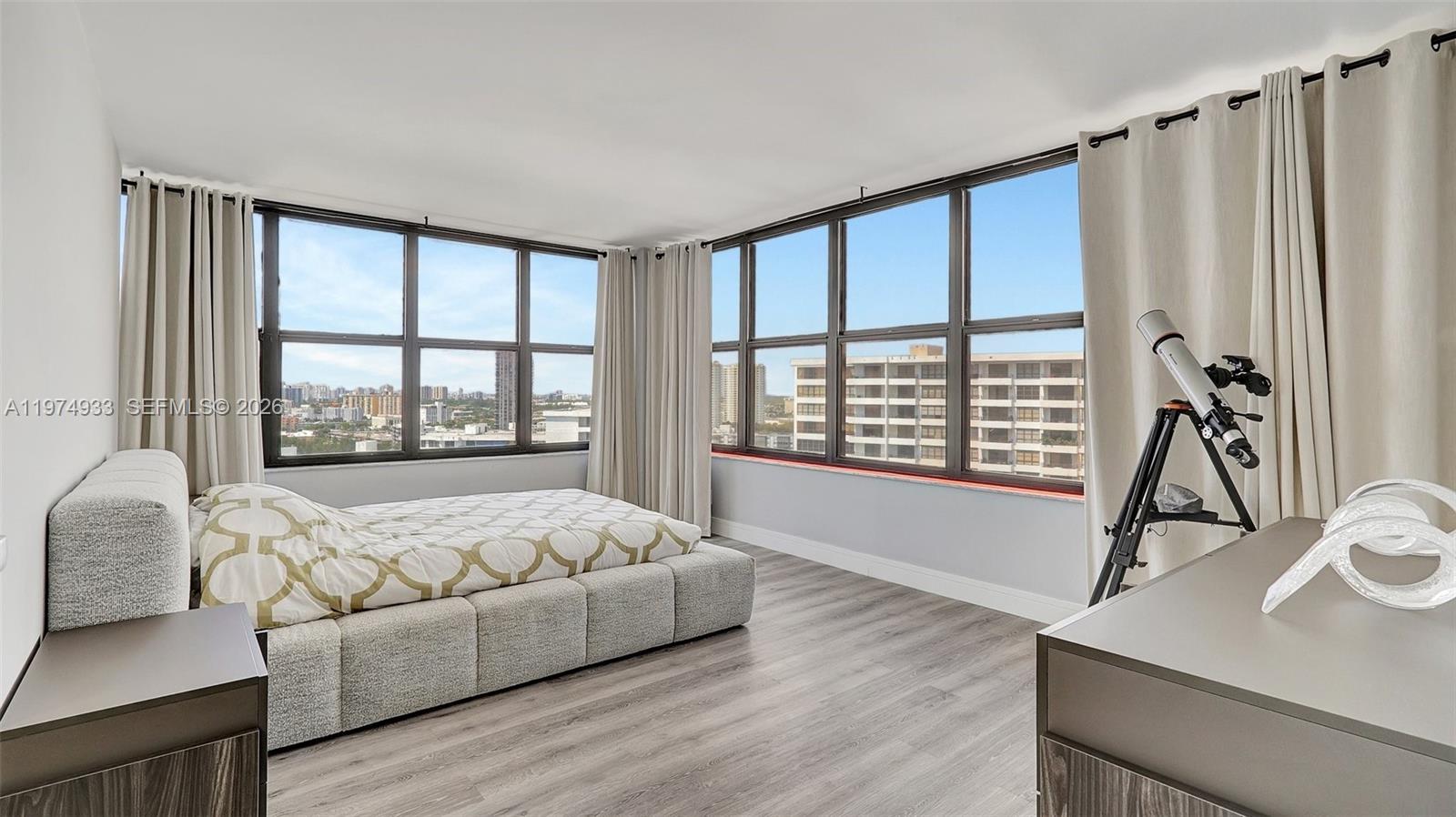 OLYMPUS CONDO PHASE - Residential