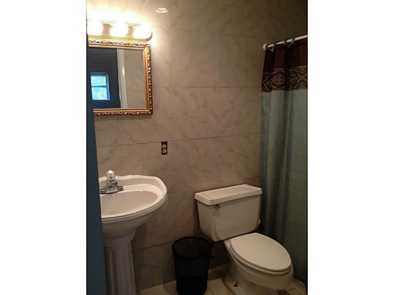 HALLANDALE PARK NO 4 AMEN - Residential Lease