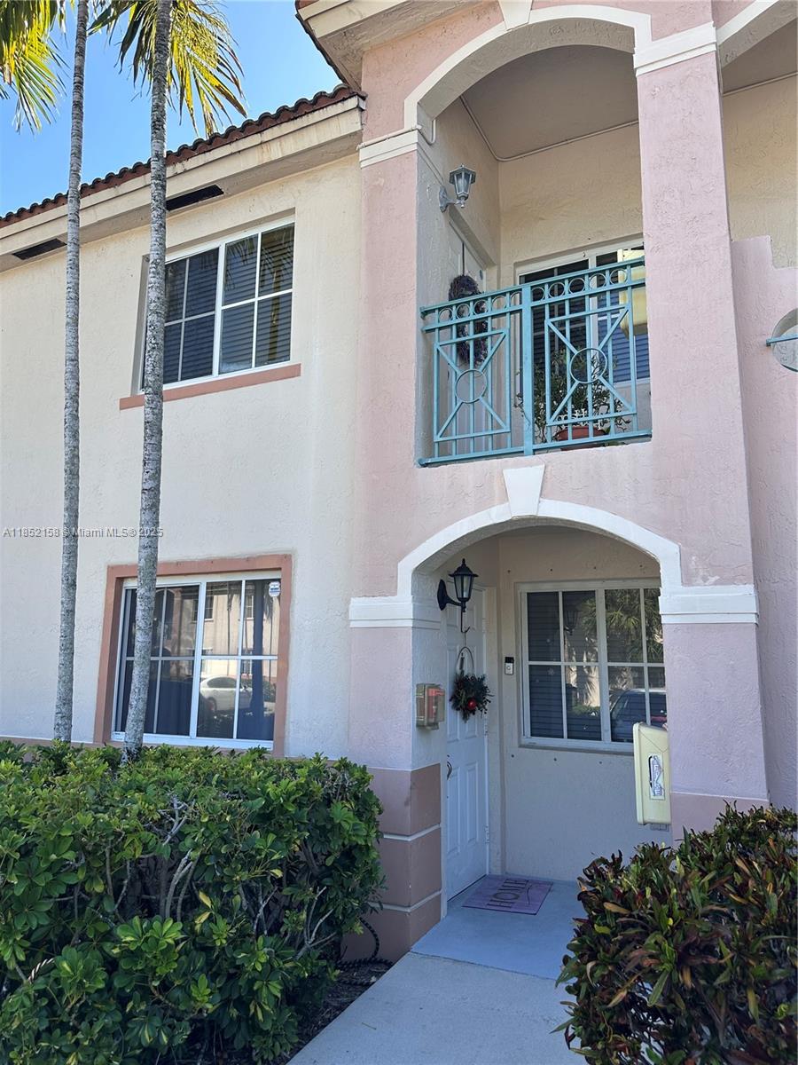Welcome to the Preserve at Walnut Creek, Come together in this charming 2 bedroom, 2 bathroom first floor unit condo. This well-maintained unit features a nice layout, with generous living space and a private patio. Perfect for relaxing or entertaining. 1 parking space assigned with multiple guest parking. The community is pet friendly, HOA claims up to 35 LBS and also offers great amenities such as a community pool. HOA covers water, cable and landscaping! Centrally Located in Pembroke Pines, close to shops, dining, hospitals, and major highways.
Washer and dryer in Unit. Call and schedule your tour today!
