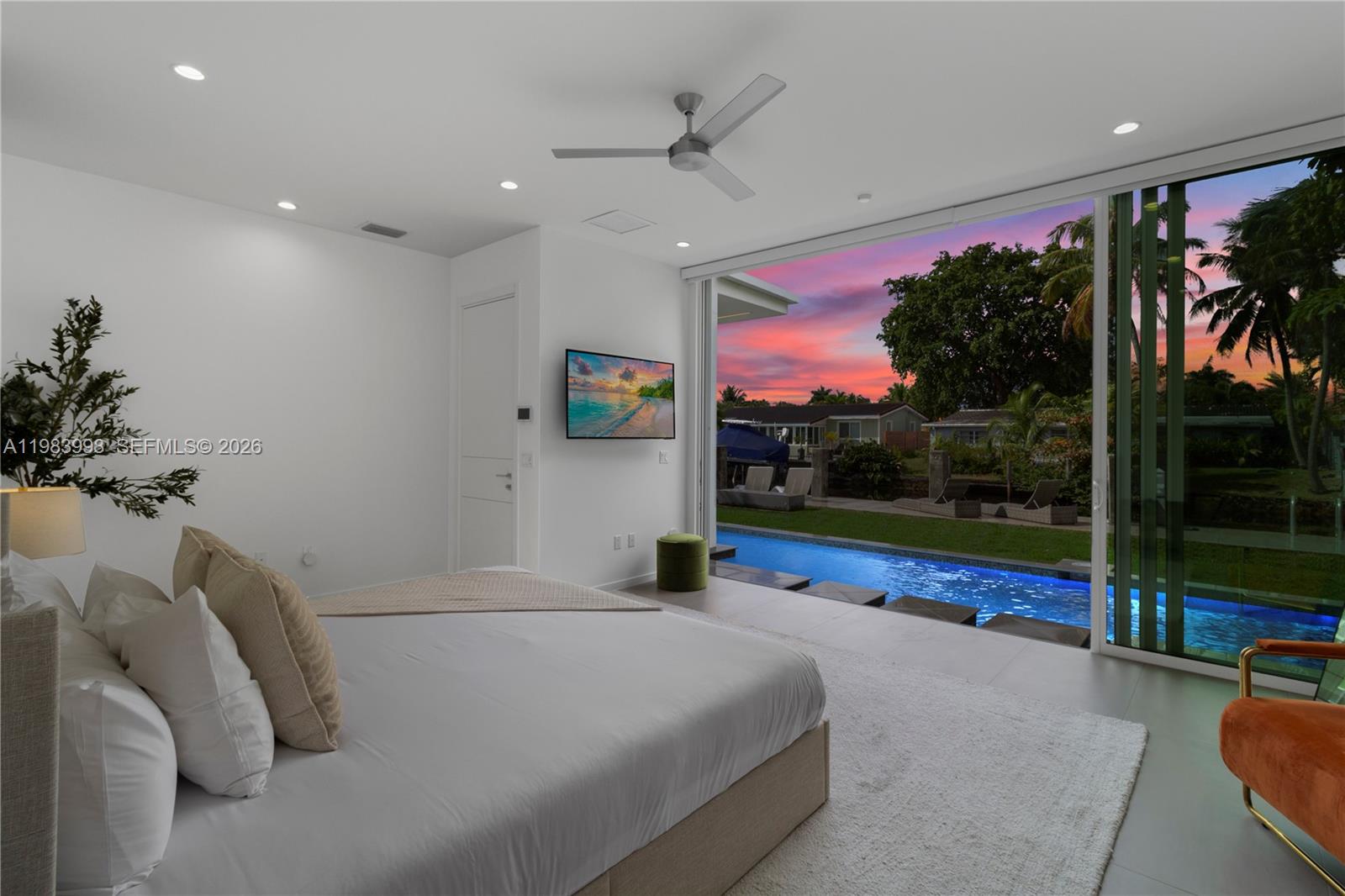 MIDDLE RIVER MANOR ADD - Residential