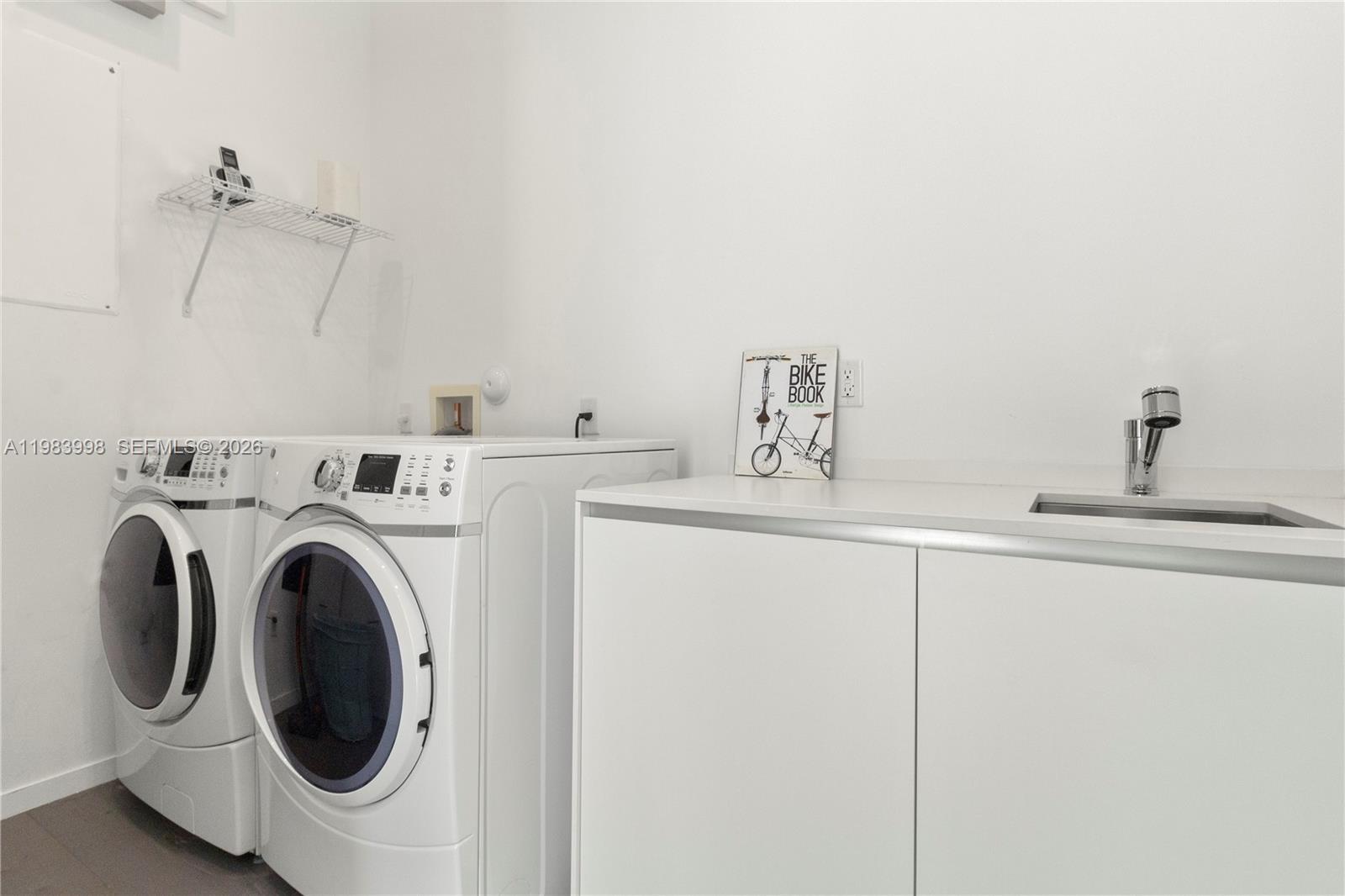 MIDDLE RIVER MANOR ADD - Residential