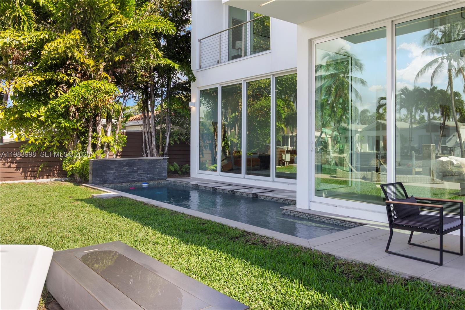 MIDDLE RIVER MANOR ADD - Residential