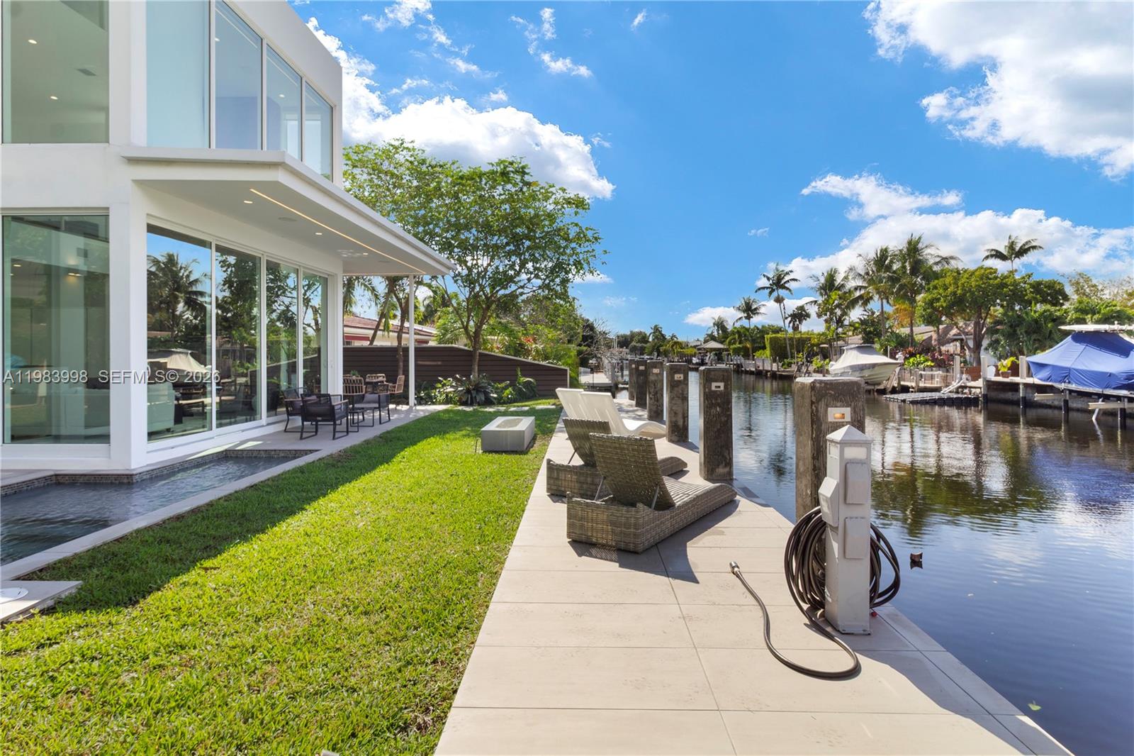 MIDDLE RIVER MANOR ADD - Residential