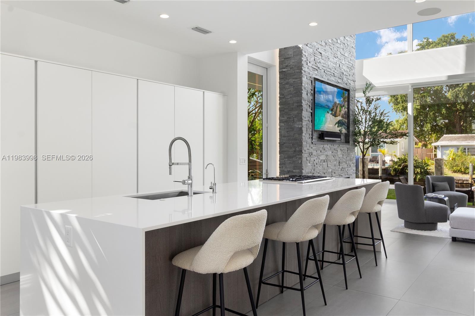 MIDDLE RIVER MANOR ADD - Residential