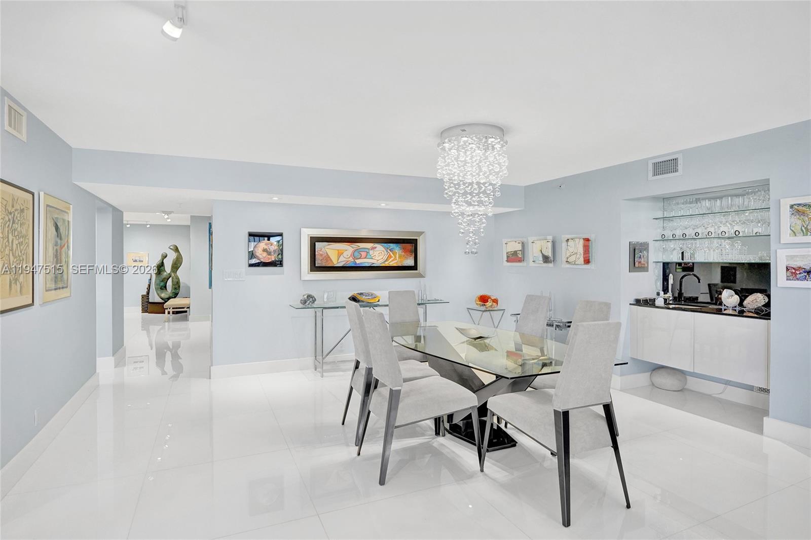 HALCYON OF PALM BEACH - Residential