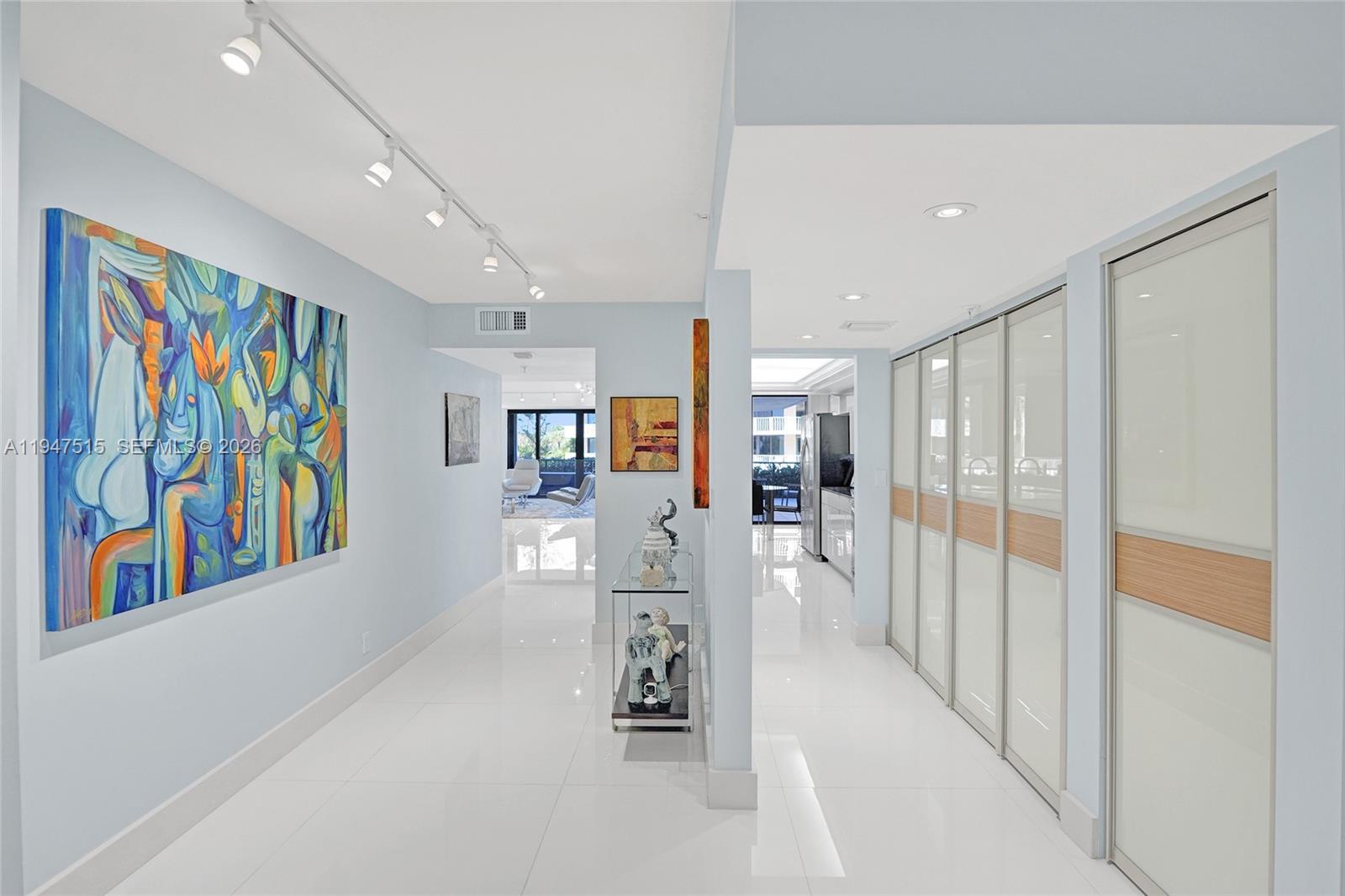 HALCYON OF PALM BEACH - Residential