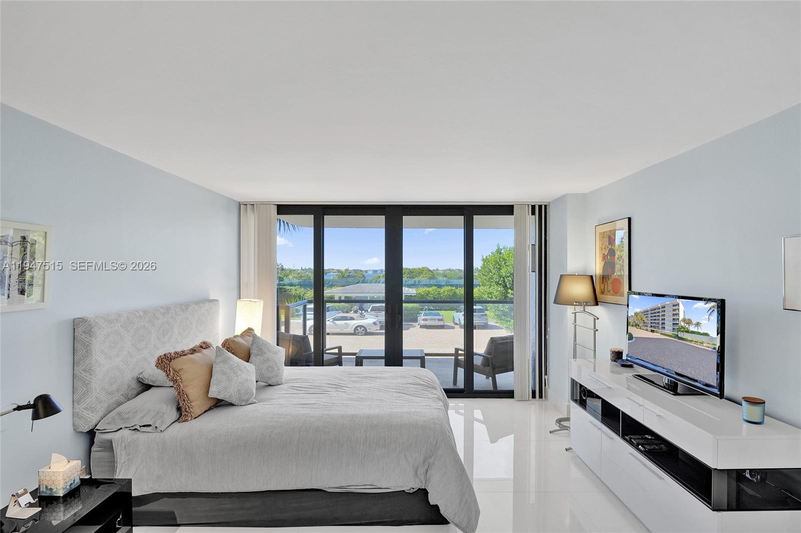 HALCYON OF PALM BEACH - Residential