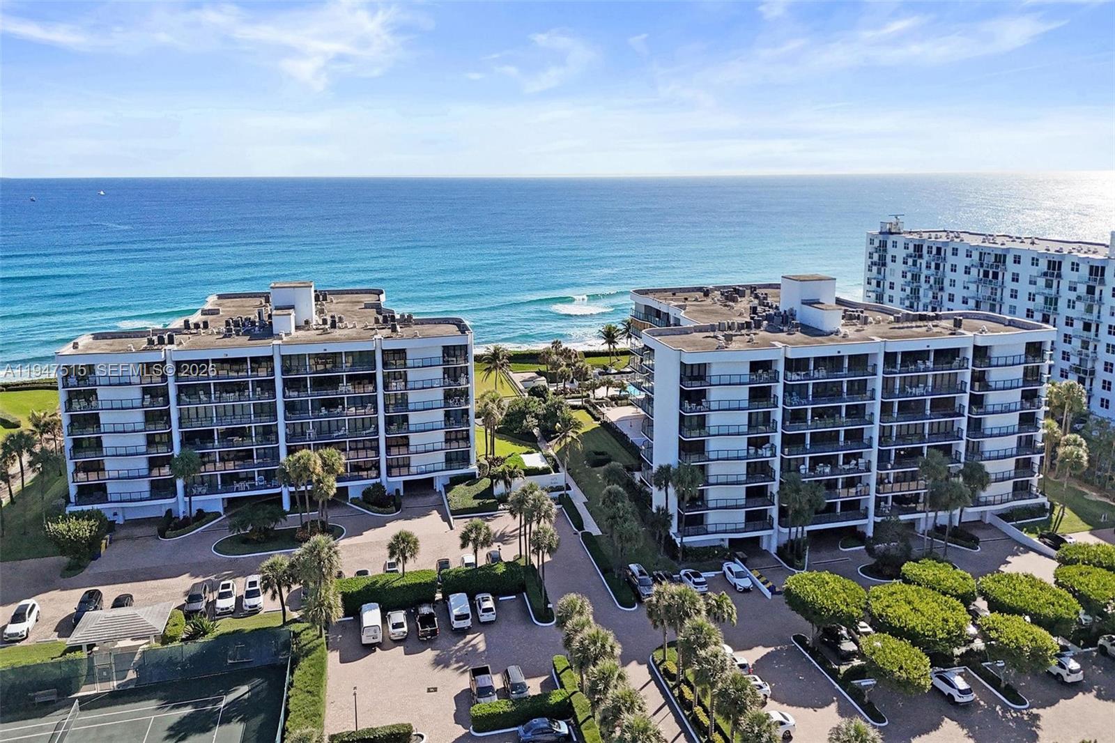 HALCYON OF PALM BEACH - Residential