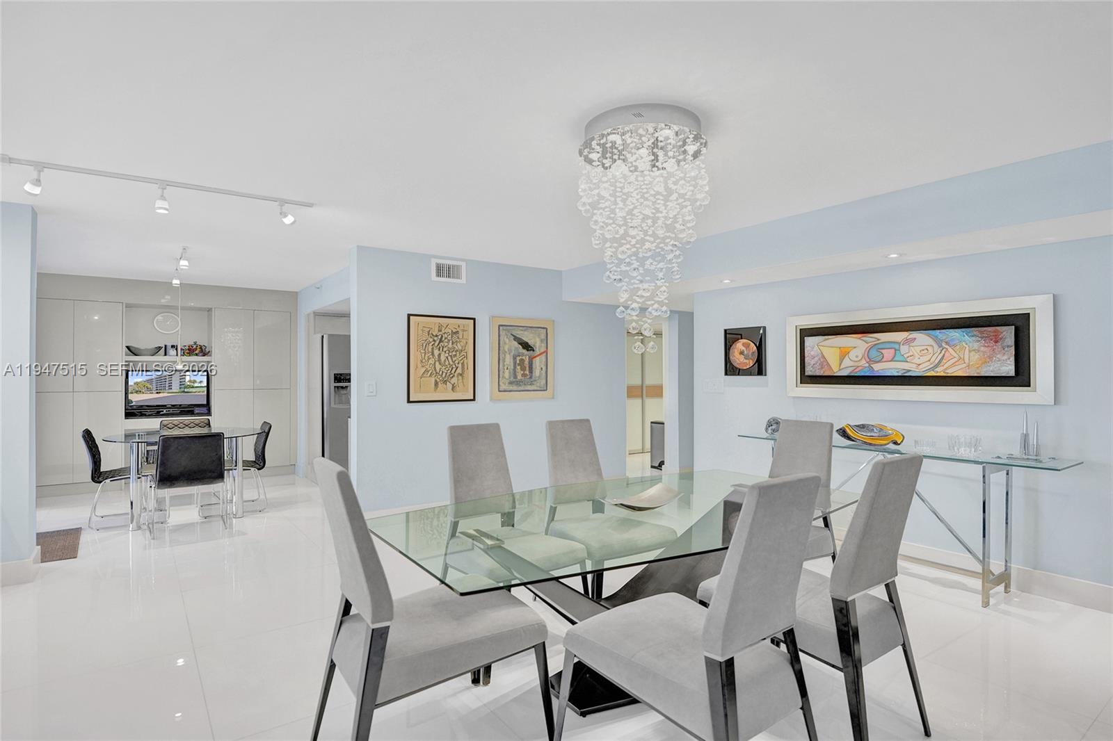 HALCYON OF PALM BEACH - Residential