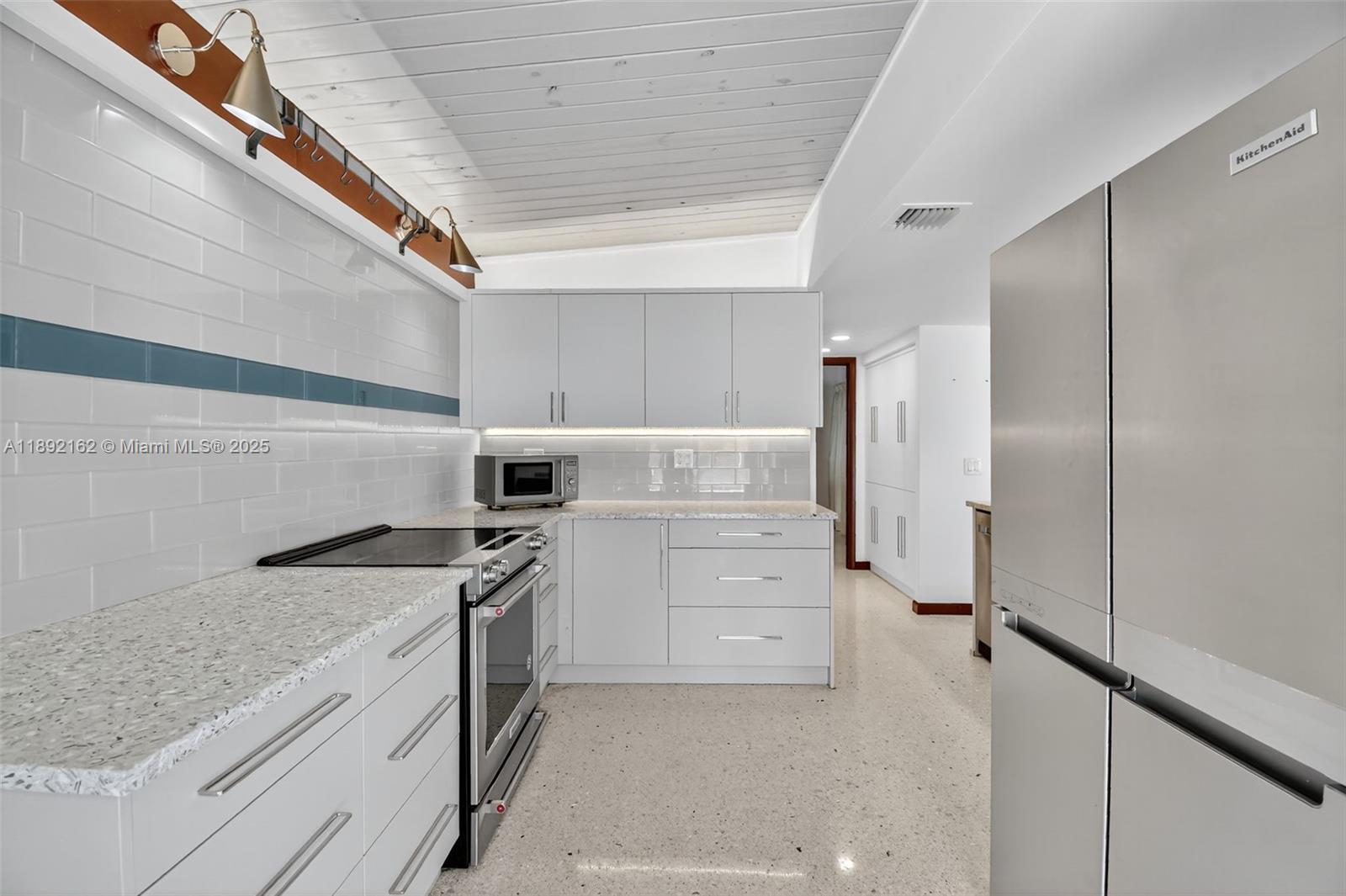 PROGRESSO - Residential Lease