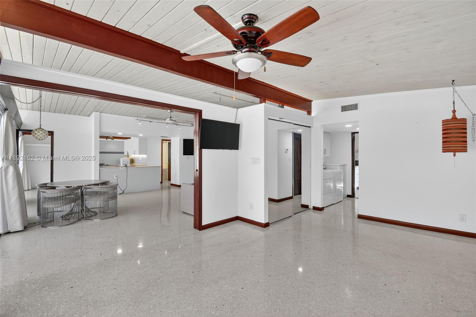 PROGRESSO - Residential Lease