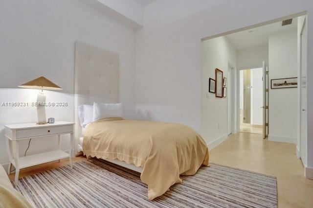 TRUMP ROYALE CONDO - Residential