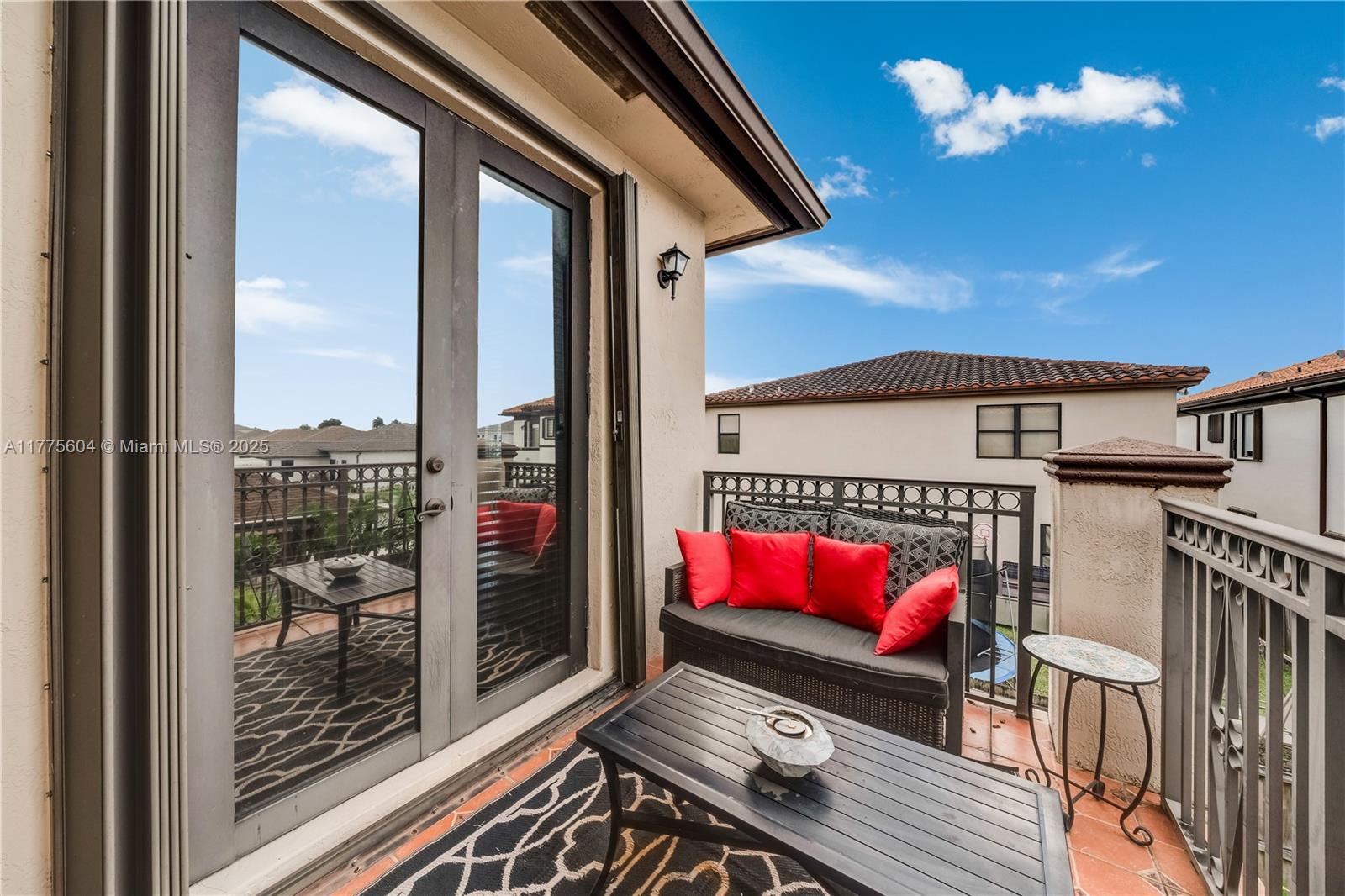 MANSIONS AT SION - Residential