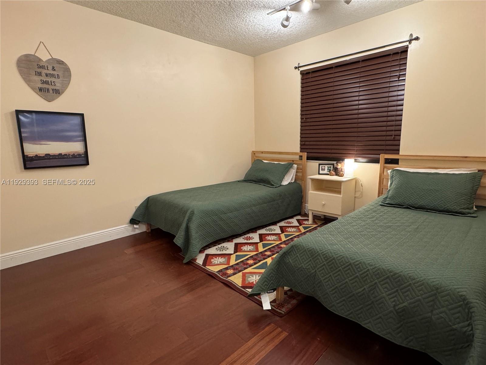 PLANTATION RACQUET CLUB C - Residential Lease