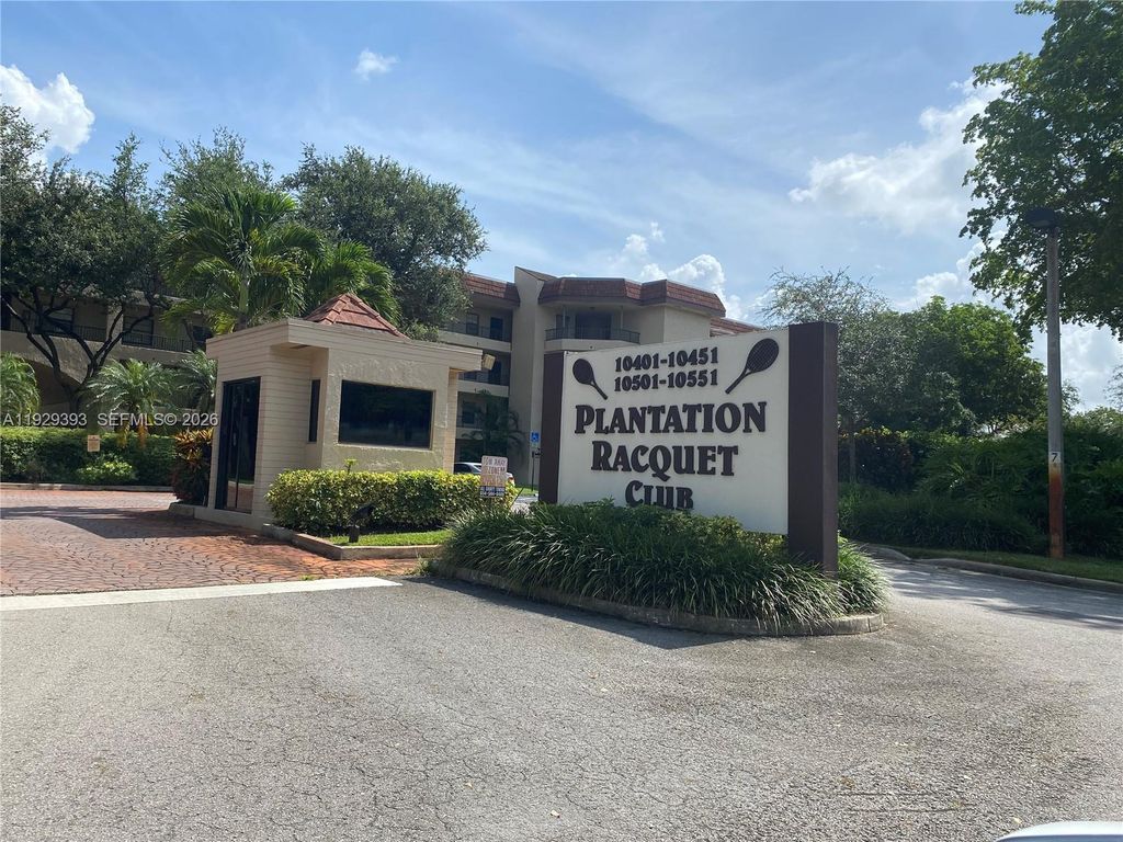 Photo of 10451 W Broward Blvd #405, Plantation, FL 33324 (MLS # A11929393)