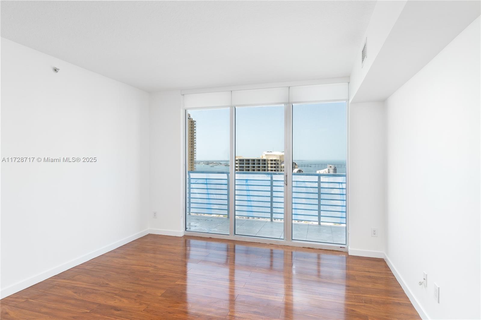 335 S Biscayne Blvd 3207