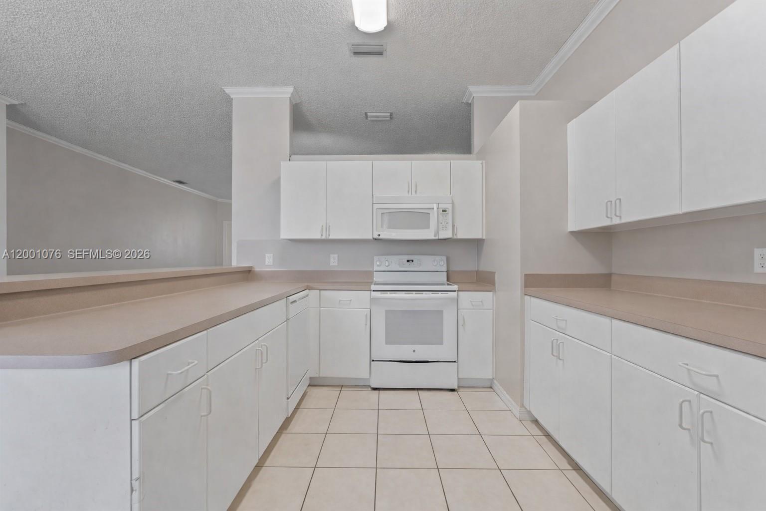 KEYS-GATE NO 3 - Residential