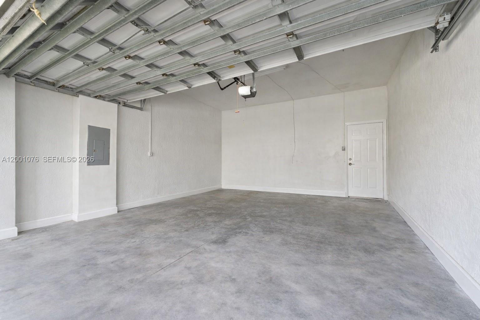 KEYS-GATE NO 3 - Residential