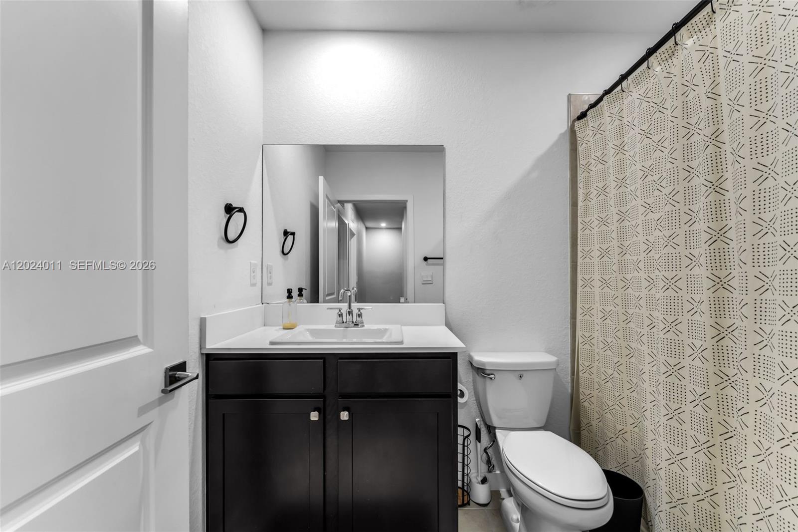 HAMILTON PLACE - Residential Lease