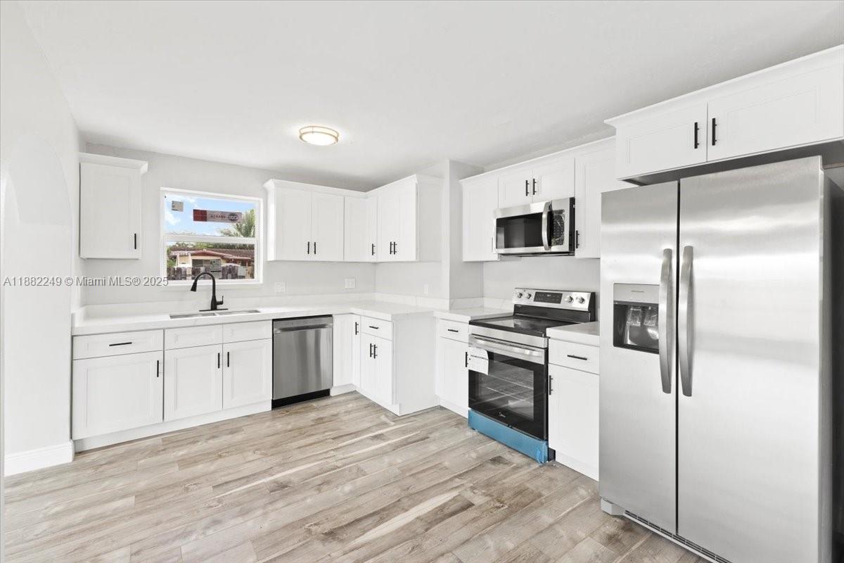 TWIN LAKES HOMES SEC 4 - Residential