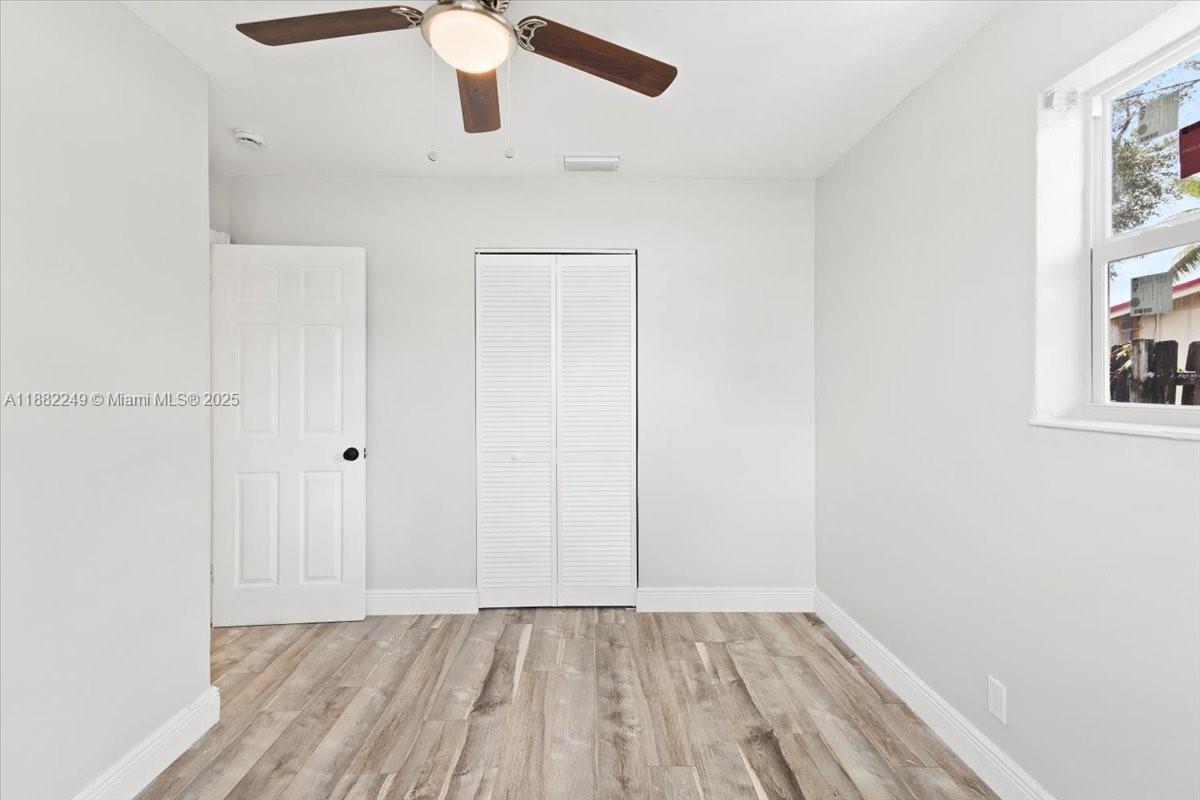 TWIN LAKES HOMES SEC 4 - Residential