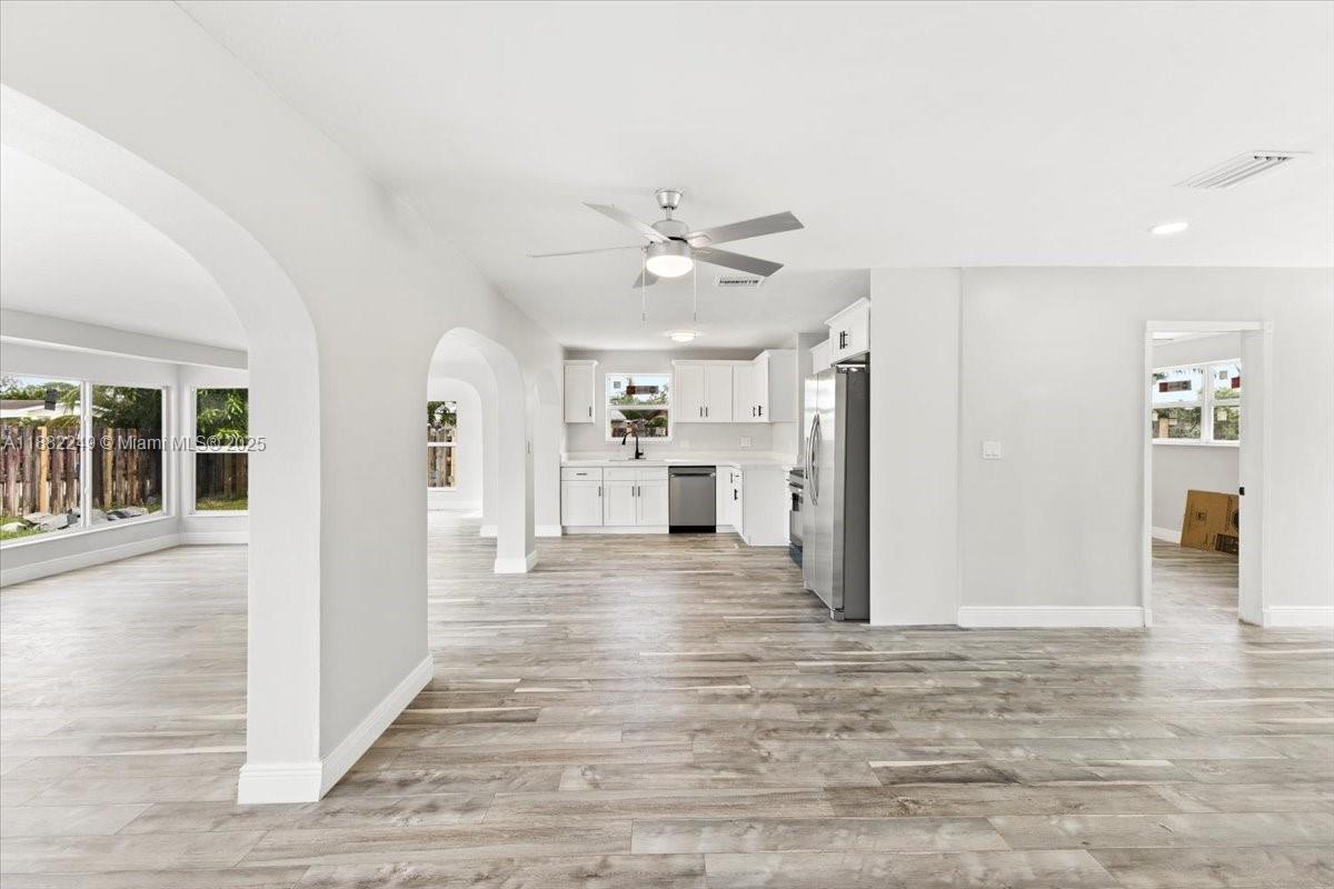 TWIN LAKES HOMES SEC 4 - Residential