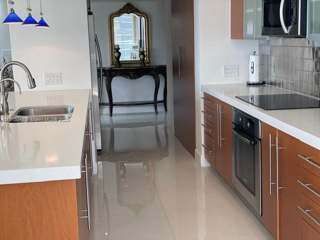 TURNBERRY ISLE CONDO - Residential