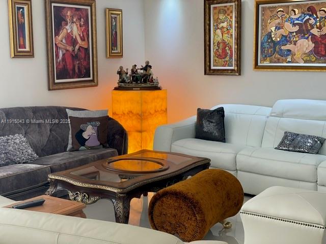 TURNBERRY ISLE CONDO - Residential