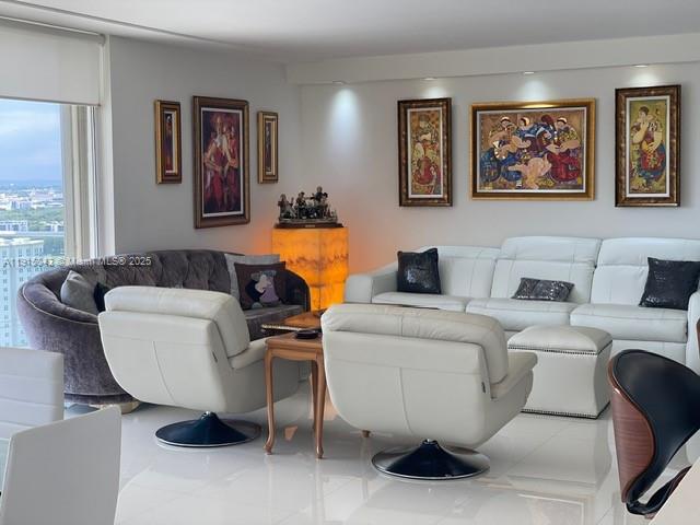 TURNBERRY ISLE CONDO - Residential